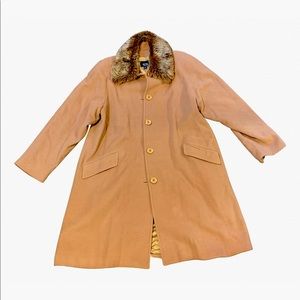 Dennis basso vintage coat ,in good condition perfect for fall winter